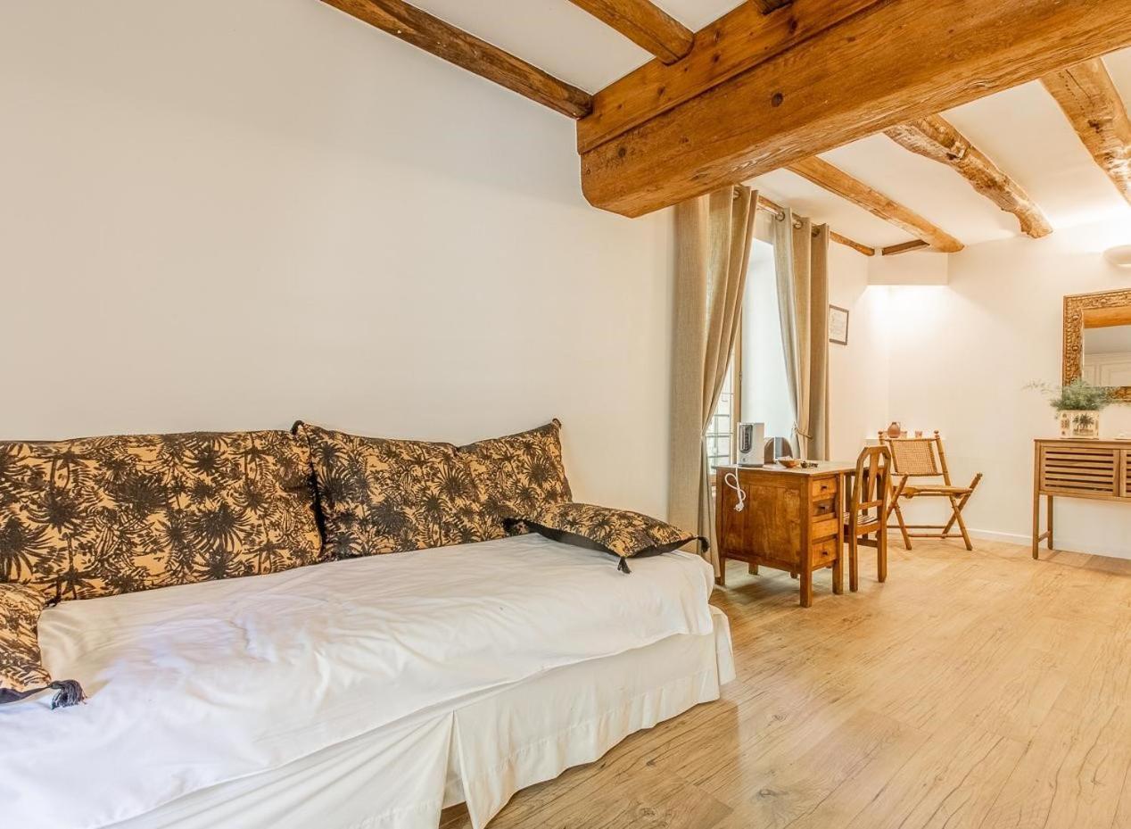 Bed and Breakfast Le Domaine De Moroges Esterno foto